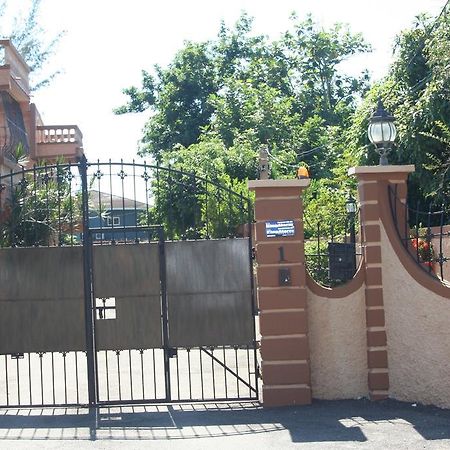 Cozy Apartment Kingston Luaran gambar